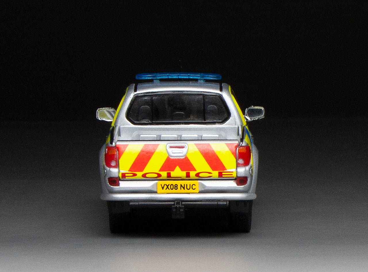 🇬🇧 Vitesse 1/43 Mitsubishi L200 Police of Gloucestershire Model