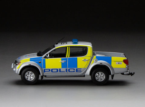 🇬🇧 Vitesse 1/43 Mitsubishi L200 Police of Gloucestershire Model