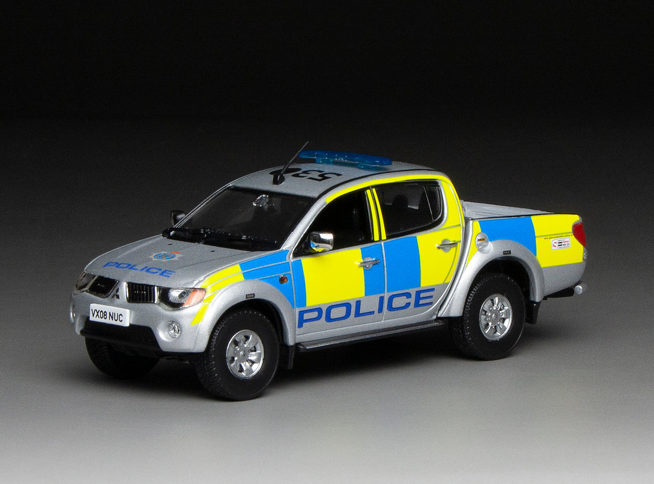 🇬🇧 Vitesse 1/43 Mitsubishi L200 Police of Gloucestershire Model