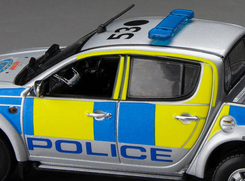 🇬🇧 Vitesse 1/43 Mitsubishi L200 Police of Gloucestershire Model