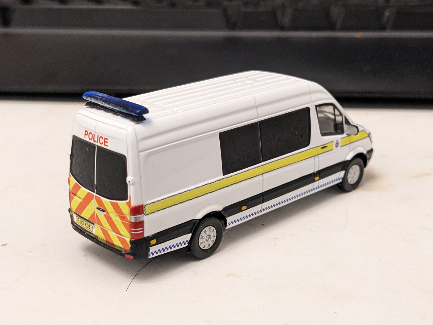 ﻿🇬🇧 CMNL 1/76 Mercedes-Benz Sprinter Police of Nottinghamshire Code 3 Model