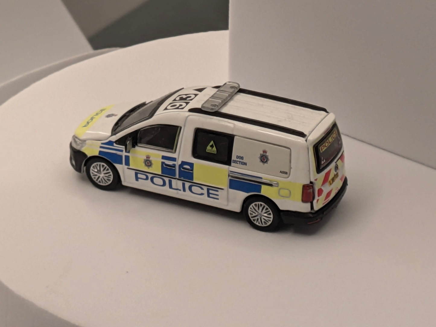 🇬🇧 ERA CAR 1/64 Volkswagen Caddy British Transport Police Model