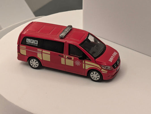 🇬🇧 ERA CAR 1/64 Mercedes-Benz Vito London Fire Brigade Model